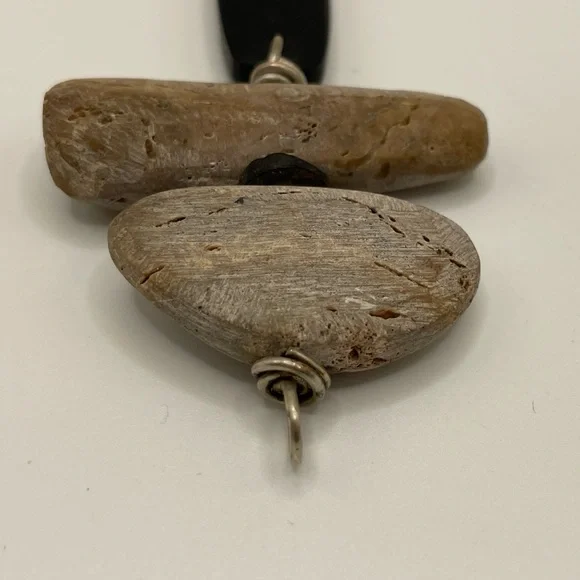 Unique Handmade Petrified Wood & Genuine Jet Totem Pendant Fossil Boho Wire Wrap - Picture 9 of 12